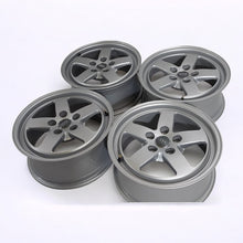 Load image into Gallery viewer, 4x Alufelge 16 Zoll 7.0&quot; 5x112 35ET Glanz Silber 8W0601025 Audi Rim Wheel