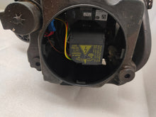 Load image into Gallery viewer, Frontscheinwerfer Mercedes-Benz W164 Xenon Ein Stück (Rechts oder Links)