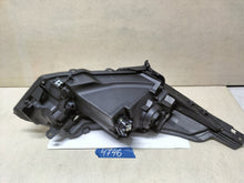 Laden Sie das Bild in den Galerie-Viewer, Frontscheinwerfer Honda Hr-V Logo Links Scheinwerfer Headlight SCH6691113700nf
