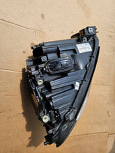 Load image into Gallery viewer, Frontscheinwerfer BMW F01 F02 737967802 Full LED Rechts Scheinwerfer Headlight SCH9377656129bu