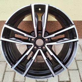 1x Alufelge 19 Zoll 9.0