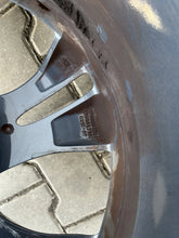 Load image into Gallery viewer, 1x Alufelge 18 Zoll 7.5" 5x108 49ET YP00063880 Opel Grandland X Rim Wheel FEL2609668080dq