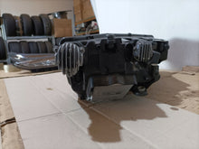 Laden Sie das Bild in den Galerie-Viewer, Frontscheinwerfer Skoda Octavia 5E4941015A LED Links Scheinwerfer Headlight SCH3208775900hn