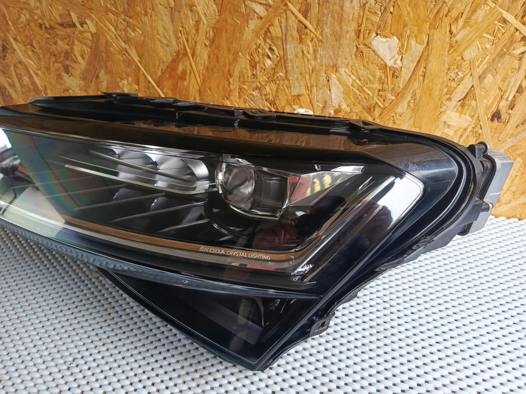 Frontscheinwerfer Skoda Superb III 3V1941015D Full LED Links Headlight