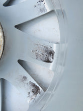 Laden Sie das Bild in den Galerie-Viewer, 1x Alufelge 15 Zoll 6.0&quot; 5x100 38ET 6J0601025M Seat Ibiza Rim Wheel