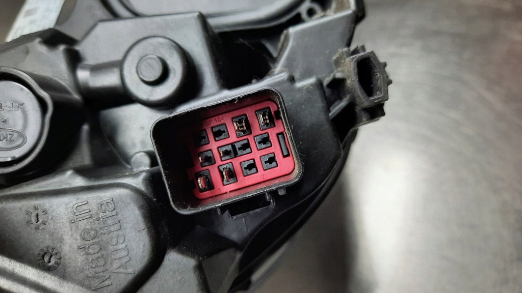 Frontscheinwerfer Volvo V40 32228483 Links Scheinwerfer Headlight SCH3888235874jq