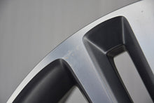 Laden Sie das Bild in den Galerie-Viewer, 4x Alufelge 20 Zoll 8.5" 5x112 42ET Glanz Graphit A1674012500 Mercedes-Benz Gle FEL1605715248jc