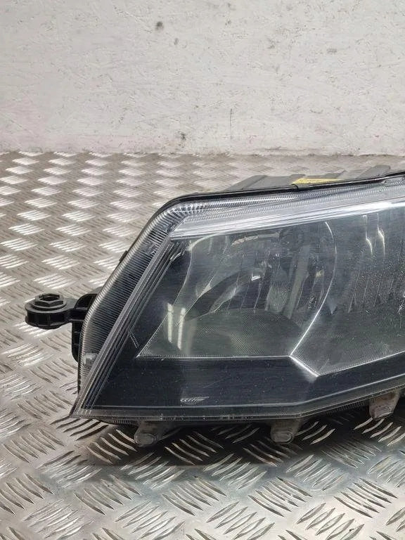Frontscheinwerfer Skoda Octavia I 5E1941015 Links Scheinwerfer Headlight SCH5589142367xr