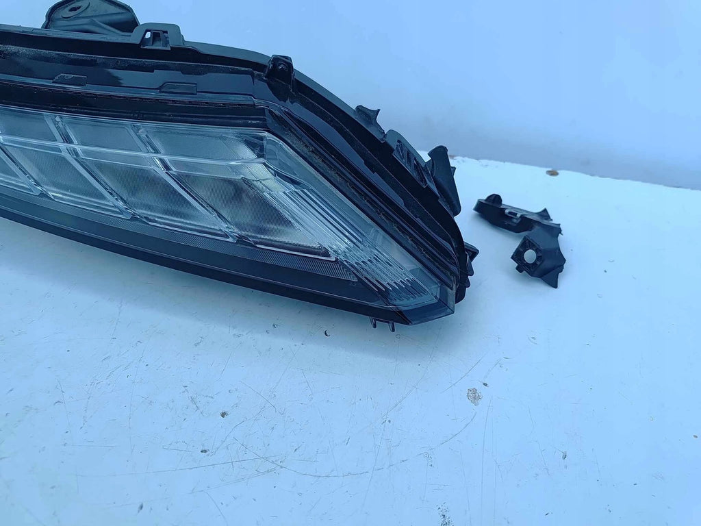 Frontscheinwerfer Mitsubishi Eclipse Cross EDM922-06010 LED Rechts Headlight