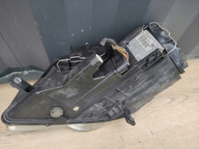 Laden Sie das Bild in den Galerie-Viewer, Frontscheinwerfer VW Passat 3C0941752K Xenon Rechts Scheinwerfer Headlight SCH6655670743ve