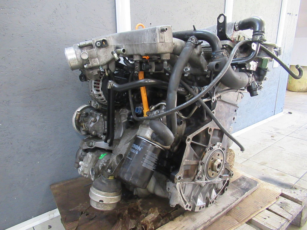 Motor VW 163 KMA4B7 163PS 170TKm Benzin Engine Komplett