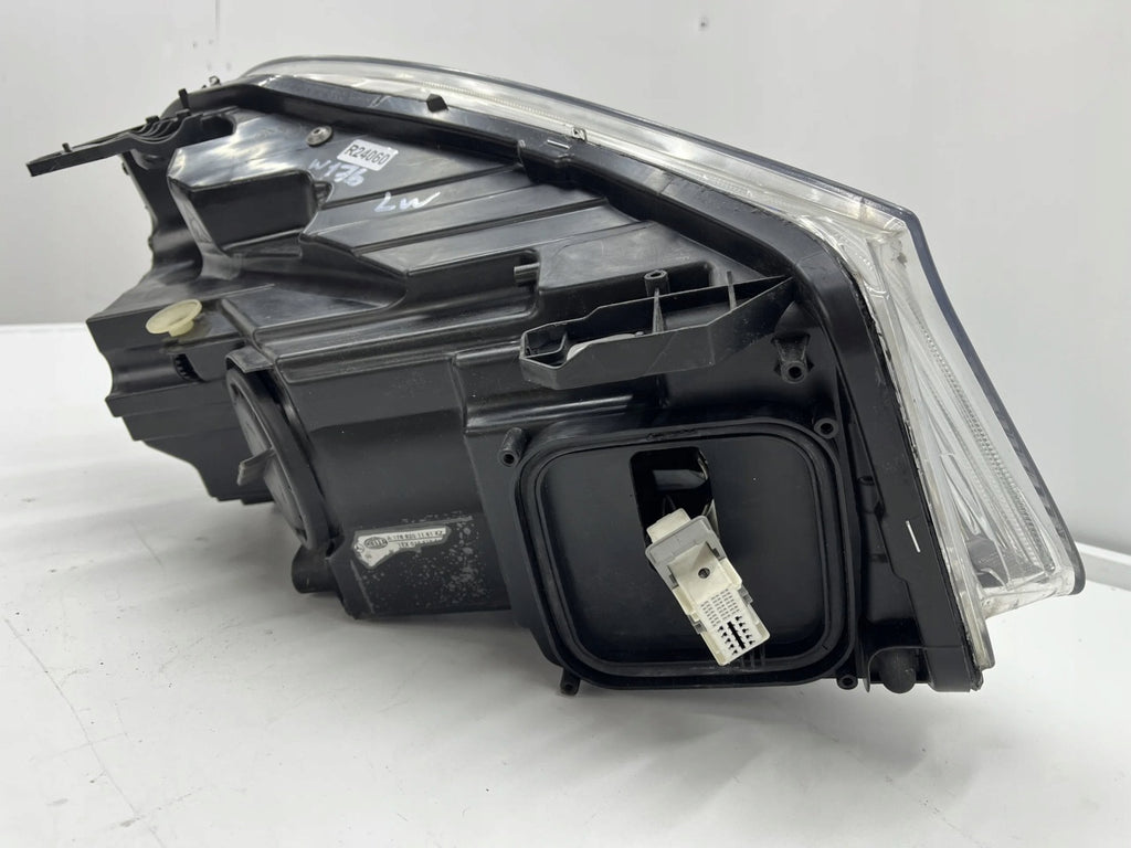 Frontscheinwerfer Mercedes-Benz W176 A1768201161 Xenon Links Headlight SCH9797709941tv