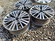 Load image into Gallery viewer, 1x Alufelge 16 Zoll 6.5&quot; 5x112 50ET Glanz Silber 5KD601025J Vw Rim Wheel