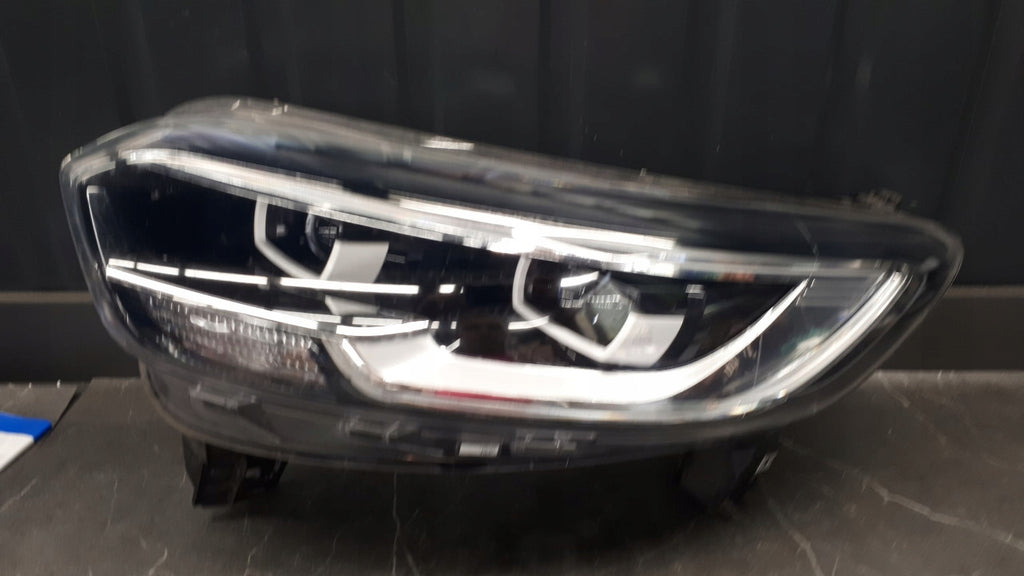 Frontscheinwerfer Renault Captur I 260604984R Links Scheinwerfer Headlight