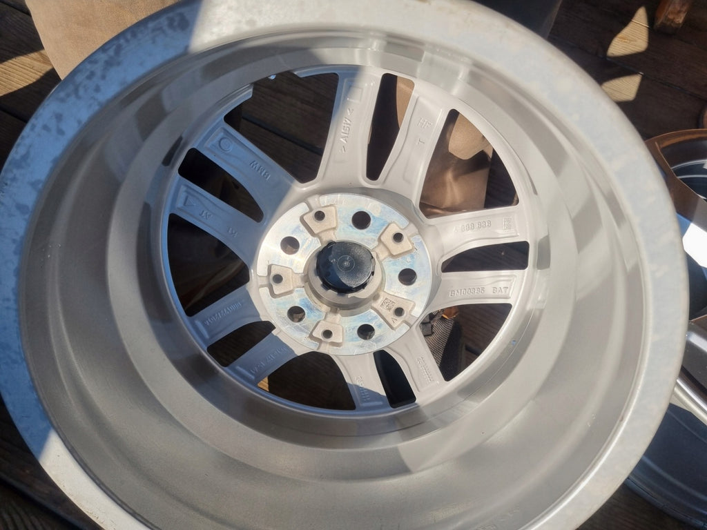 4x Alufelge 16 Zoll 7.0" 5x112 41ET 6888838 VW Golf Rim Wheel FEL2132376969mv