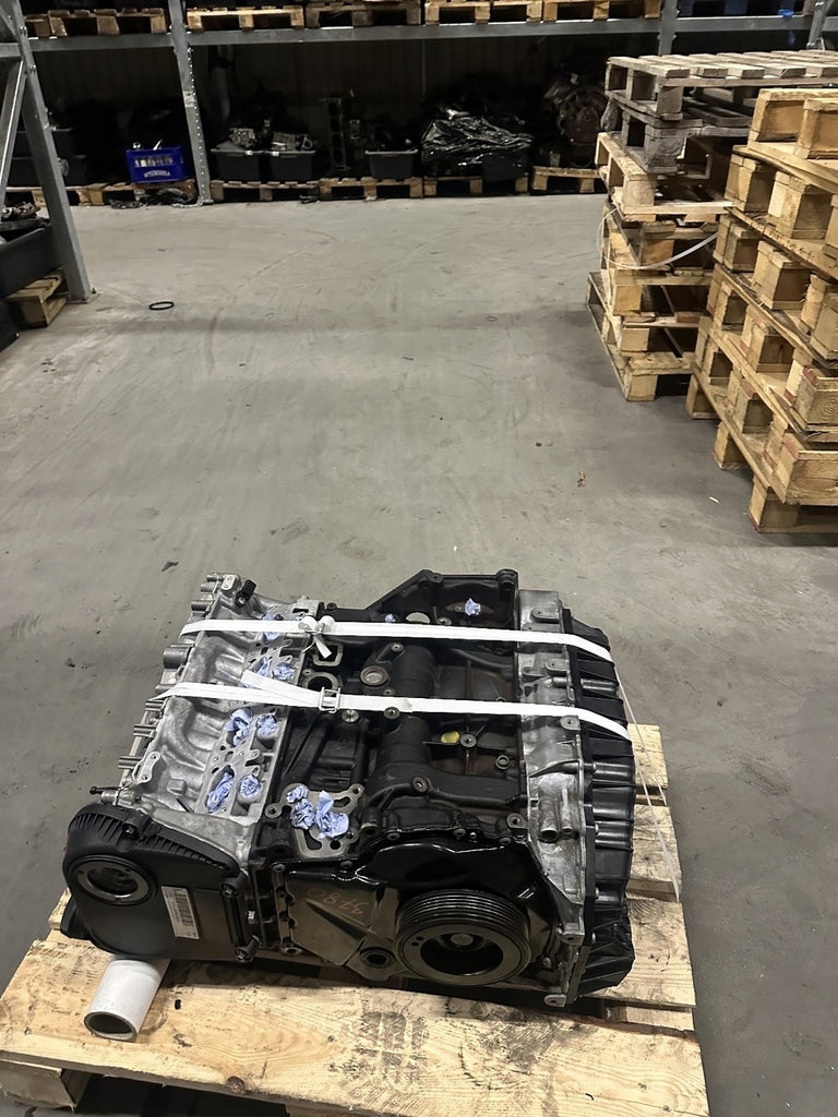 Motor VW Jetta CPLA 2.0 TSI 155kW 61TKm 2016 Benzin Engine Unkomplett