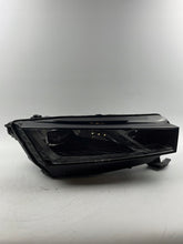 Load image into Gallery viewer, Frontscheinwerfer Skoda Octavia IV 5E4941016B Full LED Rechts Headlight SCH5043393723rb