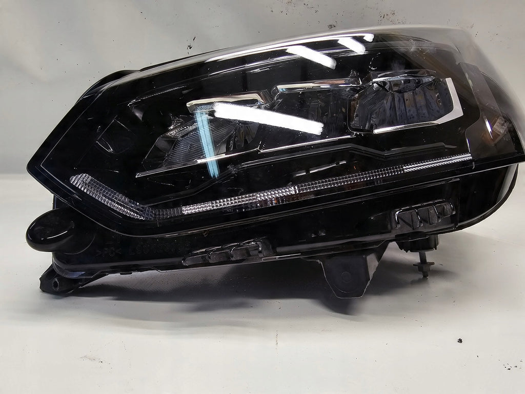 Frontscheinwerfer Peugeot 2008 208 II 90200109 9833036380 Links Headlight