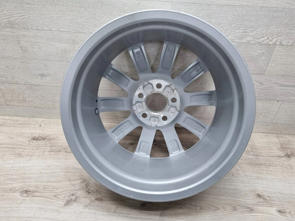 1x Alufelge 16 Zoll 6.5" 5x112 40ET 82A601025C Audi A1 Rim Wheel