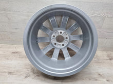 Laden Sie das Bild in den Galerie-Viewer, 1x Alufelge 16 Zoll 6.5&quot; 5x112 40ET 82A601025C Audi A1 Rim Wheel