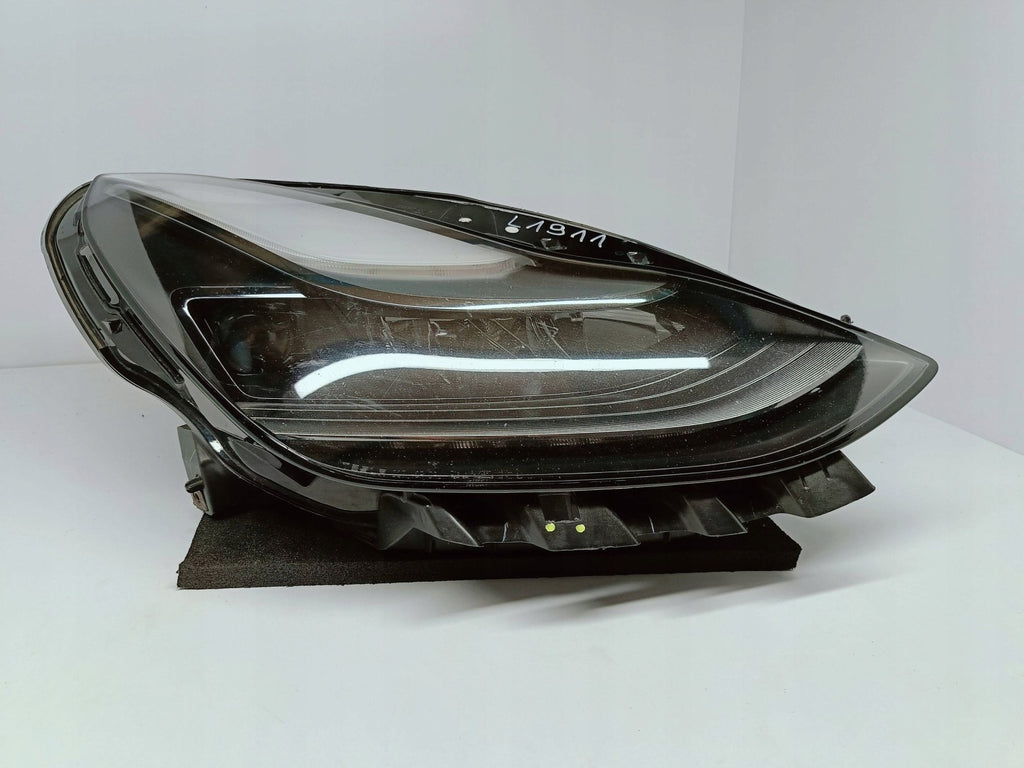 Frontscheinwerfer Mercedes-Benz Model 3 151495300C 1EX2717L1911 Rechts Headlight SCH1254175283lk