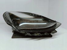 Laden Sie das Bild in den Galerie-Viewer, Frontscheinwerfer Mercedes-Benz Model 3 151495300C 1EX2717L1911 Rechts Headlight SCH1254175283lk