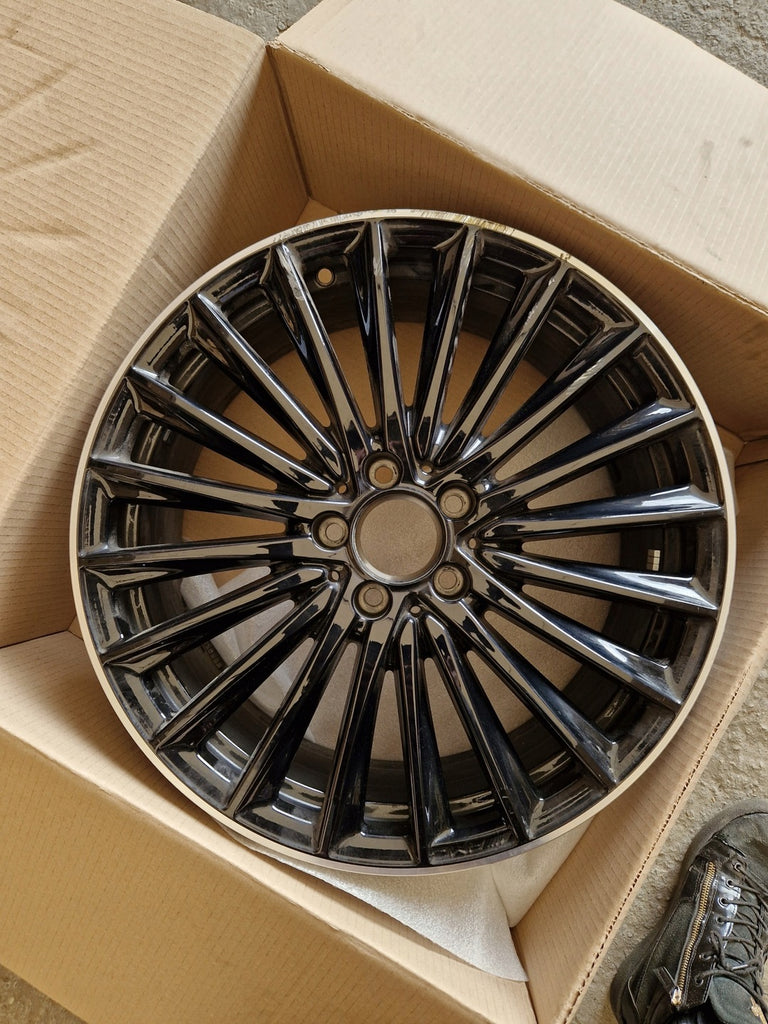 1x Alufelge 19 Zoll 7.5" 5x112 A1774014200 Mercedes-Benz Amg Rim Wheel