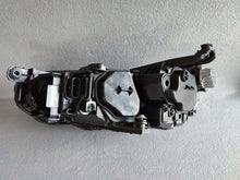 Load image into Gallery viewer, Frontscheinwerfer VW Passat B8 3G1941082T LED Ein Stück (Rechts oder Links)