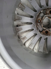 Load image into Gallery viewer, 1x Alufelge 16 Zoll 6.5" 4x100 40ET Glanz Silber 0P071 Opel Corsa Rim Wheel FEL6856091744qn