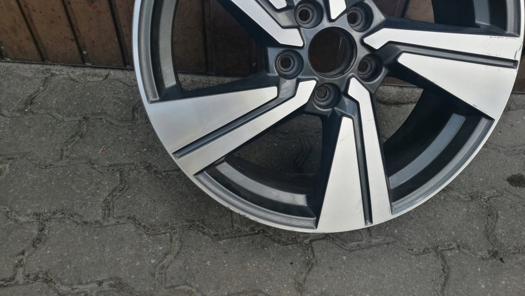 1x Alufelge 18 Zoll 7.0" 5x112 45ET Glanz 81A601025G Audi Q2 Mg Rim Wheel FEL1694557641sk