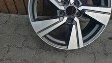 Laden Sie das Bild in den Galerie-Viewer, 1x Alufelge 18 Zoll 7.0" 5x112 45ET Glanz 81A601025G Audi Q2 Mg Rim Wheel FEL1694557641sk