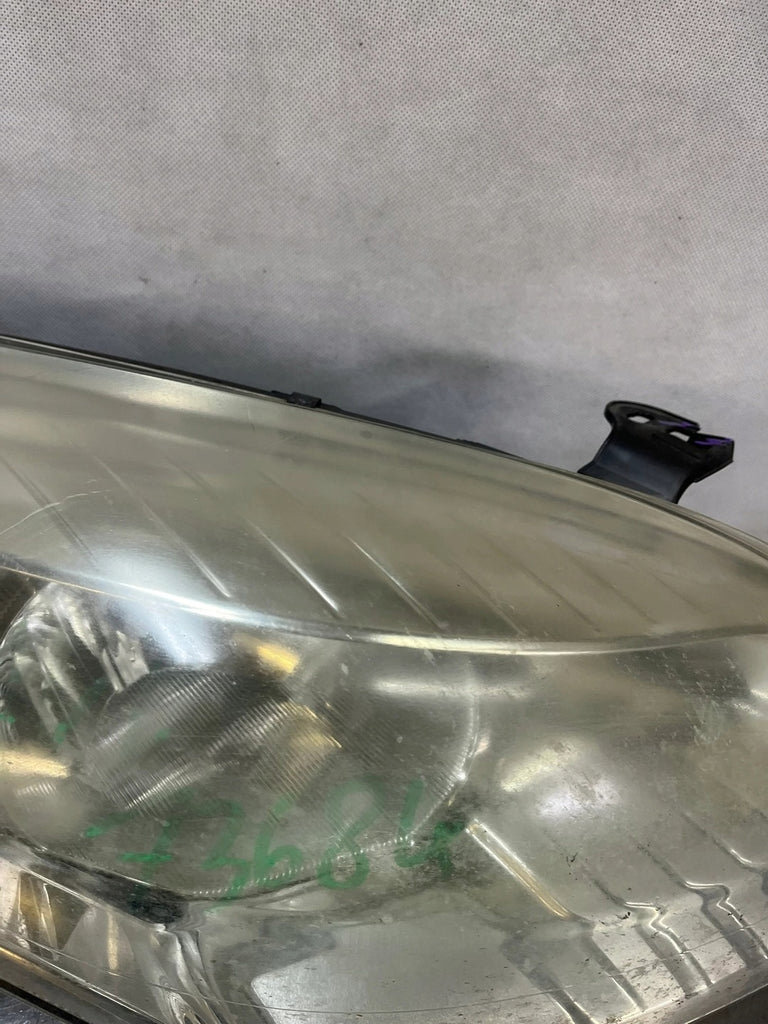Frontscheinwerfer Renault Megane III 260100017R Rechts Scheinwerfer Headlight SCH9243564142wp