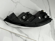 Load image into Gallery viewer, Frontscheinwerfer Audi A1 8XA941005 Xenon Links Scheinwerfer Headlight SCH2779550692zn