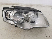 Load image into Gallery viewer, Frontscheinwerfer VW Passat 3C0941752G 3C0941751 Xenon Rechts oder Links SCH3309401005pq