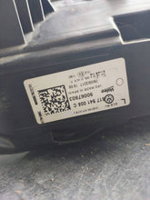 Laden Sie das Bild in den Galerie-Viewer, Frontscheinwerfer VW Golf Sportsvan 517941006C Links Scheinwerfer Headlight SCH9404460482jh