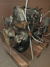 Laden Sie das Bild in den Galerie-Viewer, Motor Mercedes-Benz Engine Diesel Engine Unkomplett