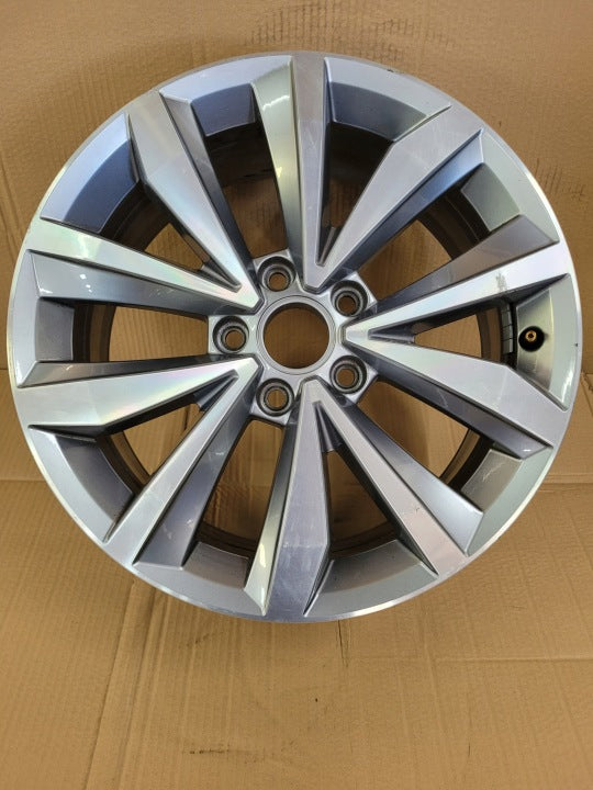 1x Alufelge 17 Zoll 7.0" 5x112 45ET 2GA601025P VW T-Roc I Rim Wheel FEL5804595318sc