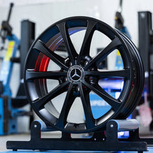 Laden Sie das Bild in den Galerie-Viewer, 4x Alufelge 17 Zoll 6.5" 5x112 44ET A1774010300-ME Mercedes-Benz Vito Rim Wheel FEL3253599725ll