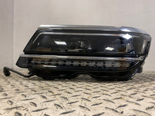 Laden Sie das Bild in den Galerie-Viewer, Frontscheinwerfer VW Tiguan Allspace 5NN941081C LED Links Scheinwerfer Headlight SCH2222524329sv