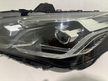Laden Sie das Bild in den Galerie-Viewer, Frontscheinwerfer BMW 2 Active Tourer U06 5A42247-07 LED Rechts oder Links SCH1266514524ho
