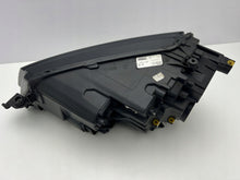 Load image into Gallery viewer, Frontscheinwerfer Skoda Karoq 57B941016D Full LED Rechts Scheinwerfer Headlight SCH9530001550nq