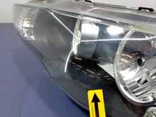 Laden Sie das Bild in den Galerie-Viewer, Frontscheinwerfer Mitsubishi Lancer VIII I 990051- P6119L Links Headlight SCH9574650889jc