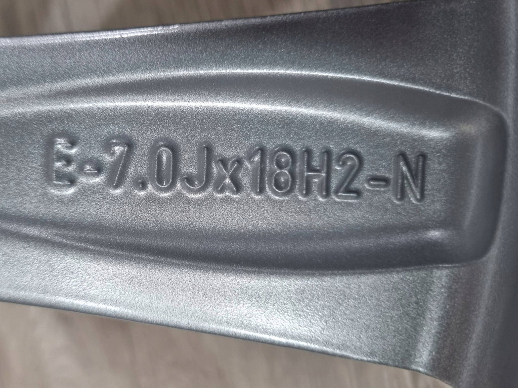 1x Alufelge 18 Zoll 83A601025G Audi Q3 Rim Wheel FEL8606108791zv