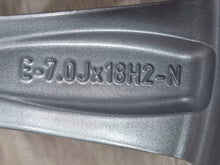 Laden Sie das Bild in den Galerie-Viewer, 1x Alufelge 18 Zoll 83A601025G Audi Q3 Rim Wheel FEL8606108791zv