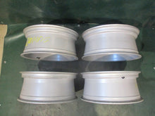 Laden Sie das Bild in den Galerie-Viewer, 4x Alufelge 17 Zoll 7.0" 5x112 34ET Glanz Silber 80A601025 Audi Rim Wheel FEL5332489454em