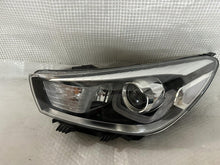 Laden Sie das Bild in den Galerie-Viewer, Frontscheinwerfer Kia Rio Links Scheinwerfer Headlight