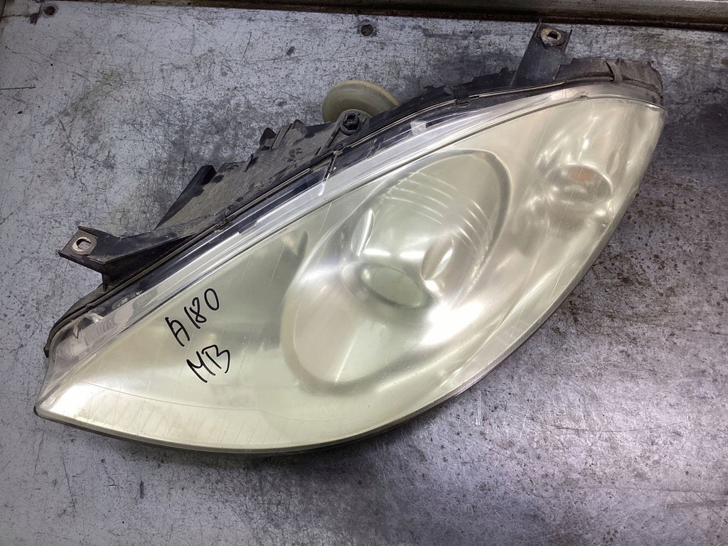Frontscheinwerfer Mercedes-Benz W169 Vorderseite Scheinwerfer Headlight SCH6415059510zp