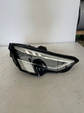 Laden Sie das Bild in den Galerie-Viewer, Frontscheinwerfer Audi A3 8Y0941036 LED Rechts Scheinwerfer Headlight SCH3031394315pv