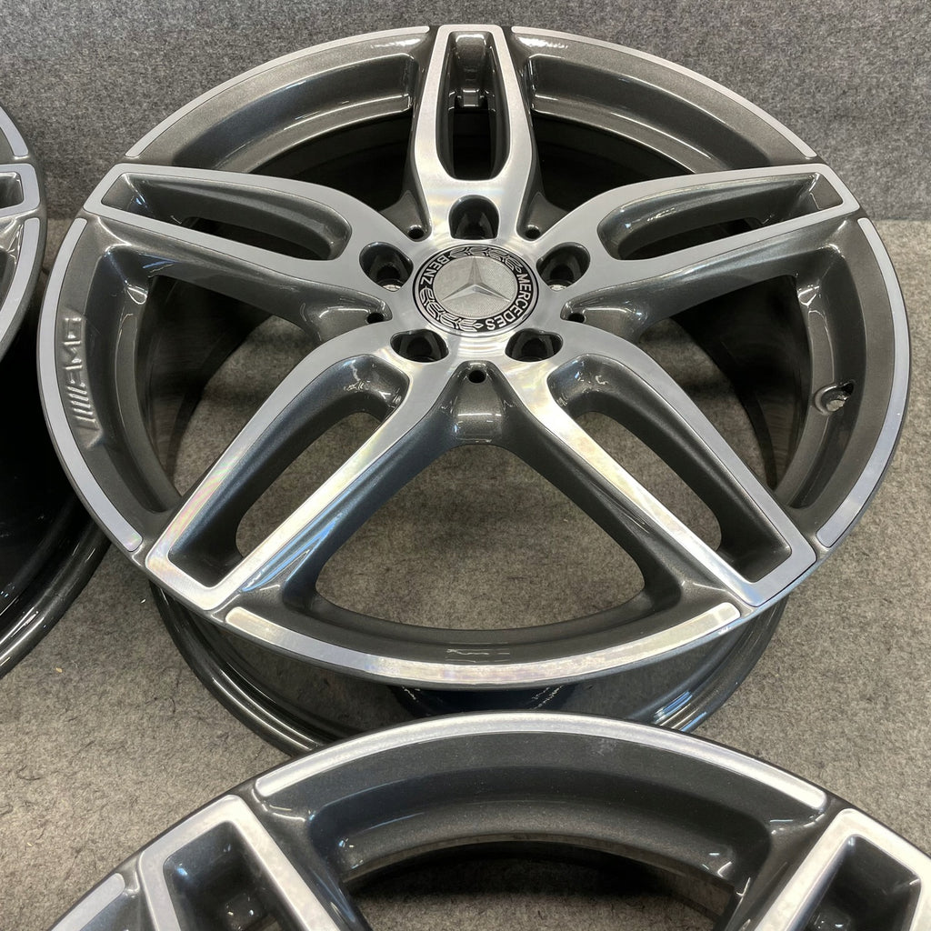 4x Alufelge 18 Zoll 7.5" 5x112 52ET A1764010700 Mercedes-Benz Cla Amg Rim Wheel
