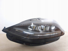 Laden Sie das Bild in den Galerie-Viewer, Frontscheinwerfer Tesla 3 151495210E Links Scheinwerfer Headlight SCH9854717437tu